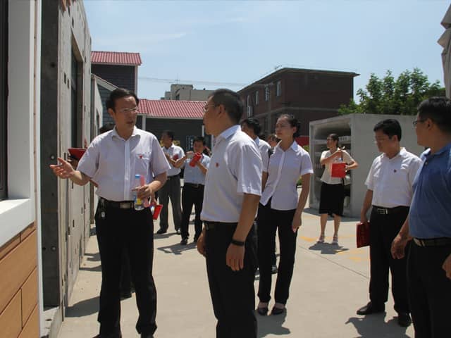 梁山縣委常委、組織部部長(zhǎng)王建一行蒞臨天意機(jī)械調(diào)研