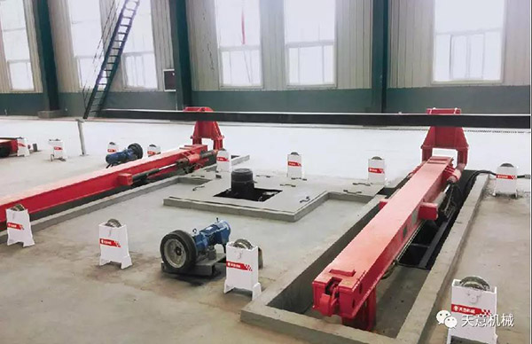 1565515560271484.jpg 側(cè)翻機.jpg